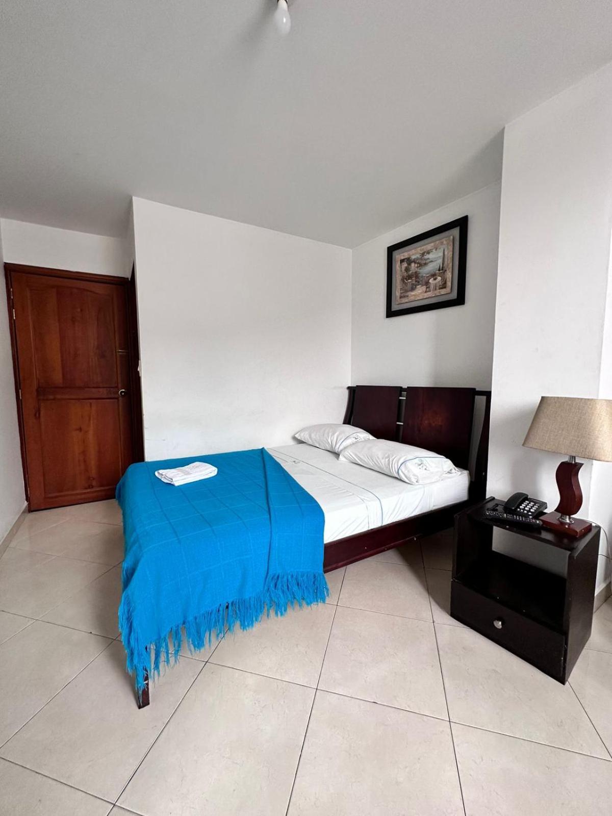 Hotel Puerto Bahia San Gil Εξωτερικό φωτογραφία