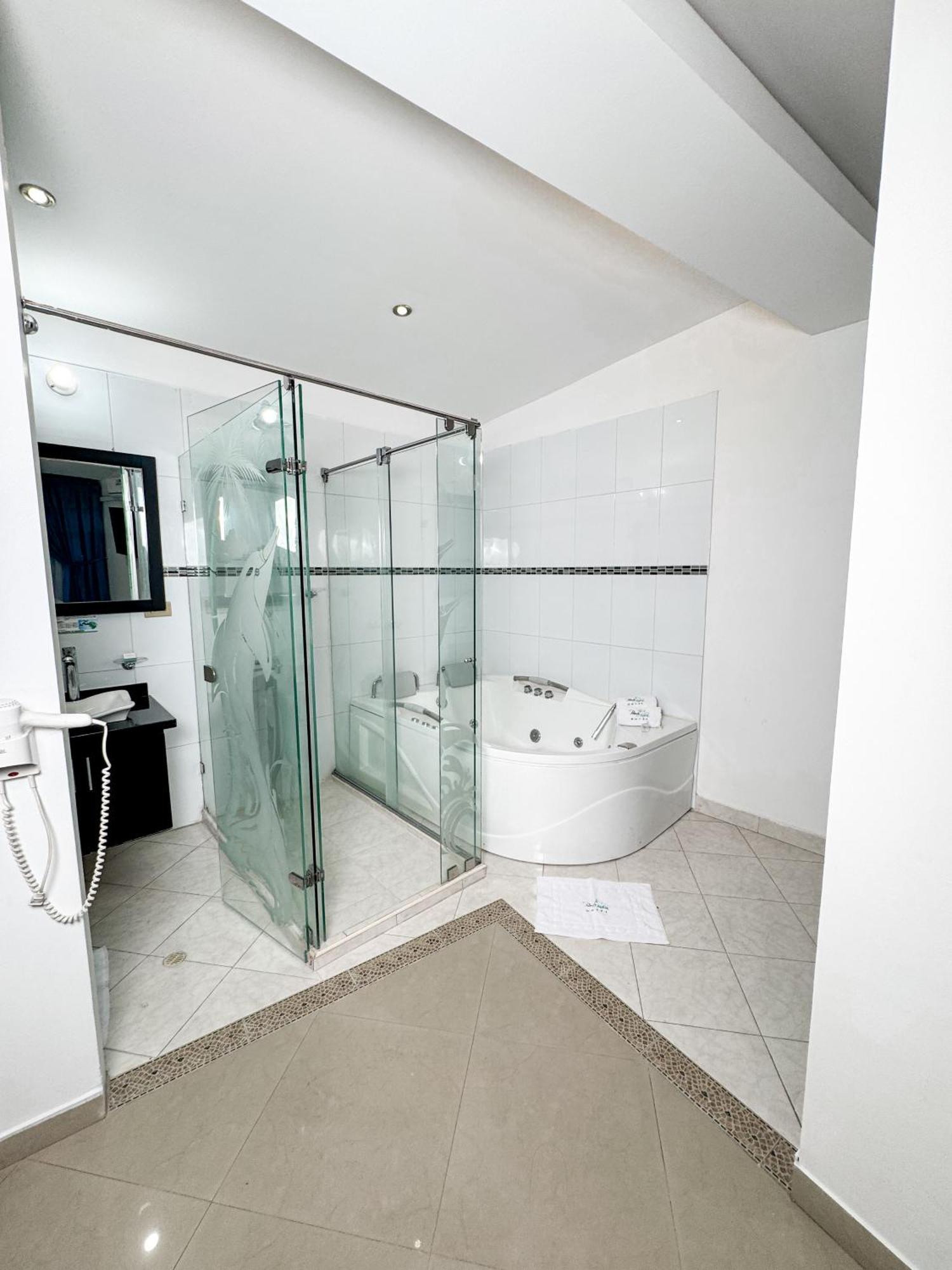 Hotel Puerto Bahia San Gil Εξωτερικό φωτογραφία