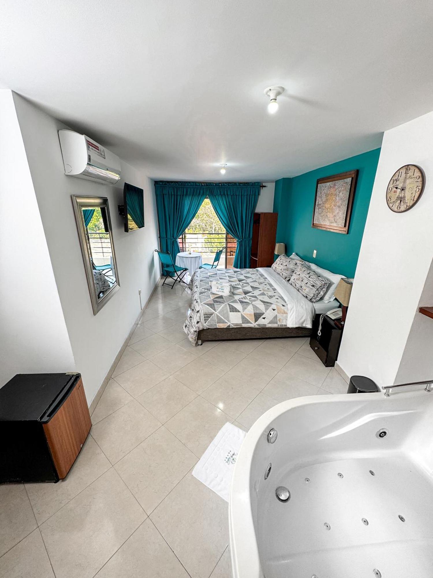 Hotel Puerto Bahia San Gil Εξωτερικό φωτογραφία